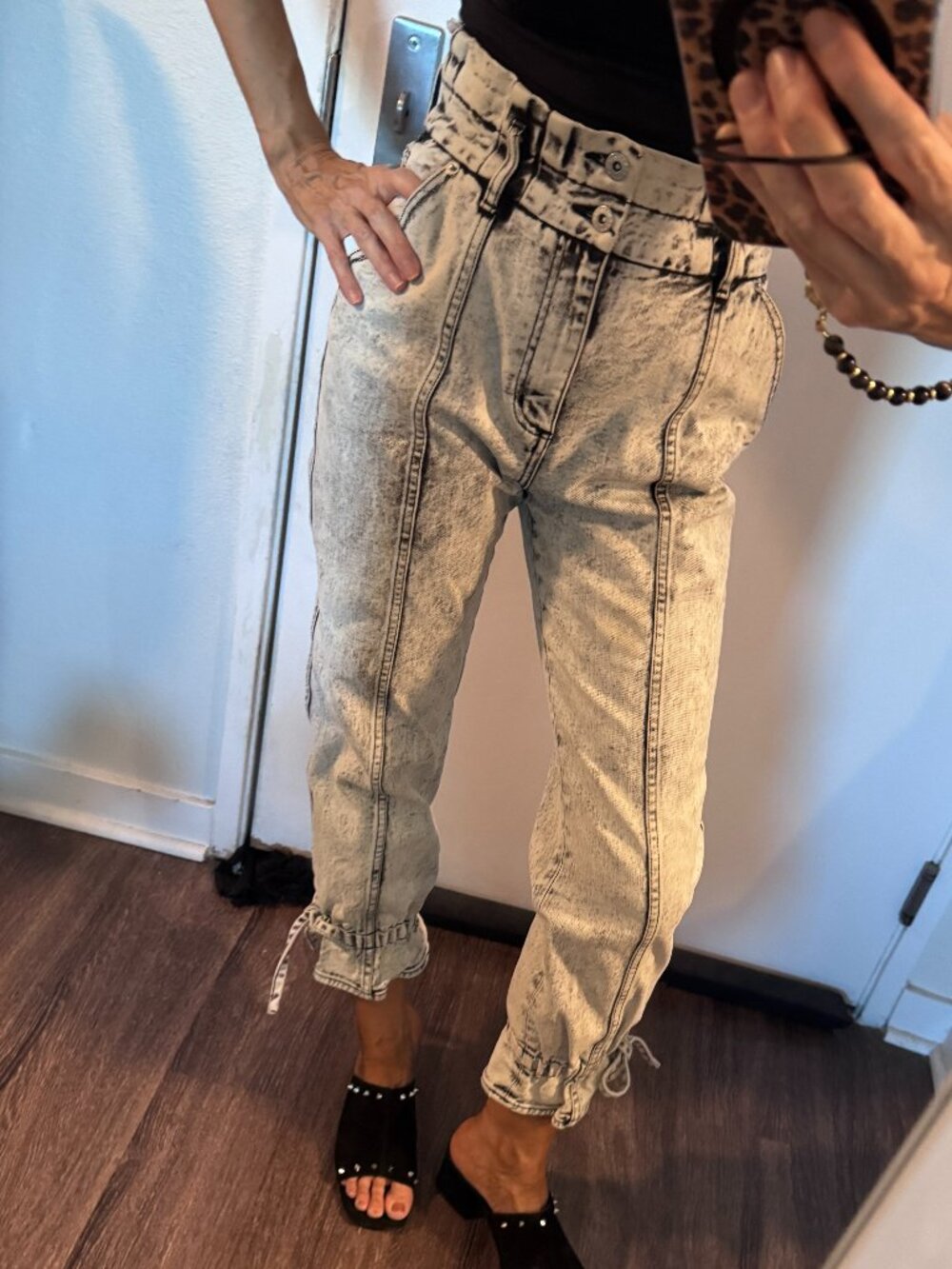 Something Navy high-waisted paper bag acid-washed jeans Size 6